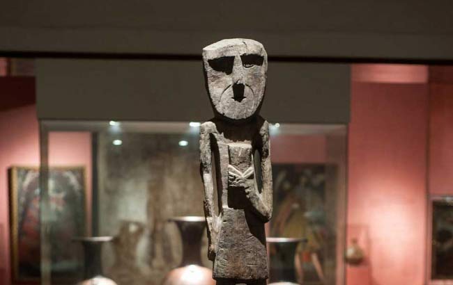 Noche en Museo Larco